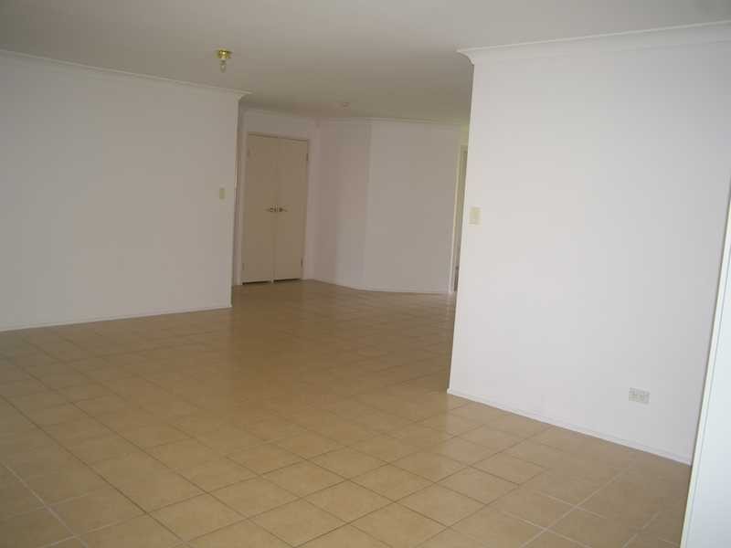 Flinders View QLD 4305