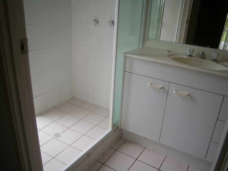 Flinders View QLD 4305