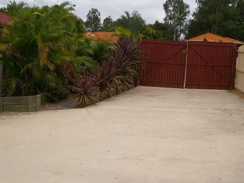 Flinders View QLD 4305