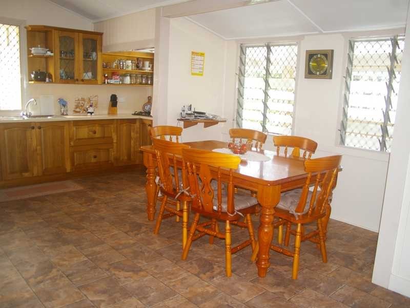 Newtown QLD 4305
