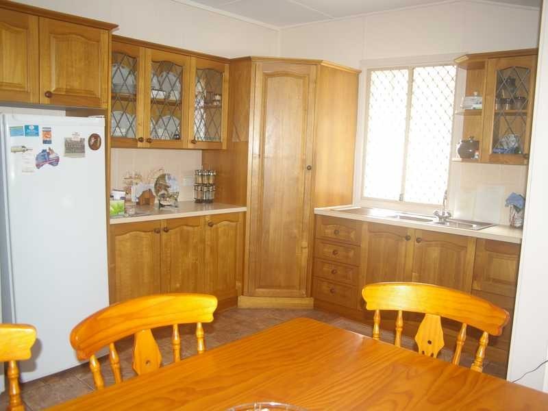 Newtown QLD 4305