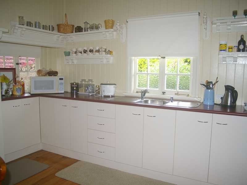 10 & 10a Cothill Street, Booval QLD 4304