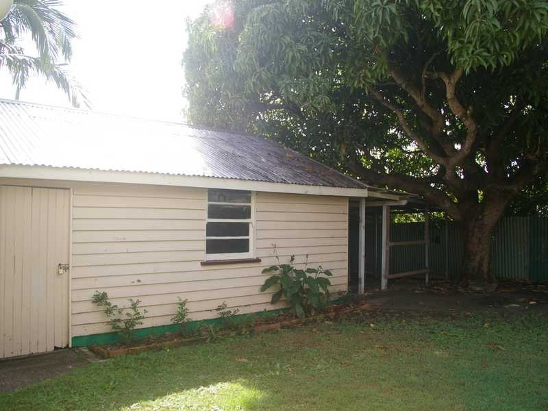 10 Coolibah Street, Silkstone QLD 4304