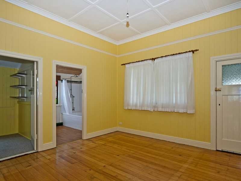 65 Woodend Road, Woodend QLD 4305