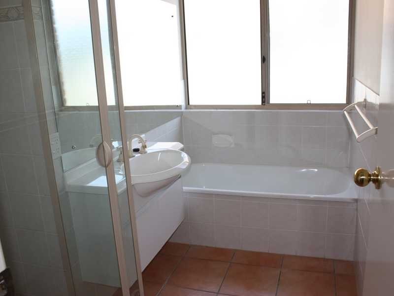 Yamanto QLD 4305