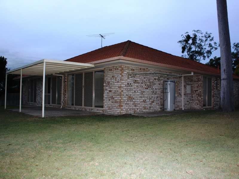 Yamanto QLD 4305