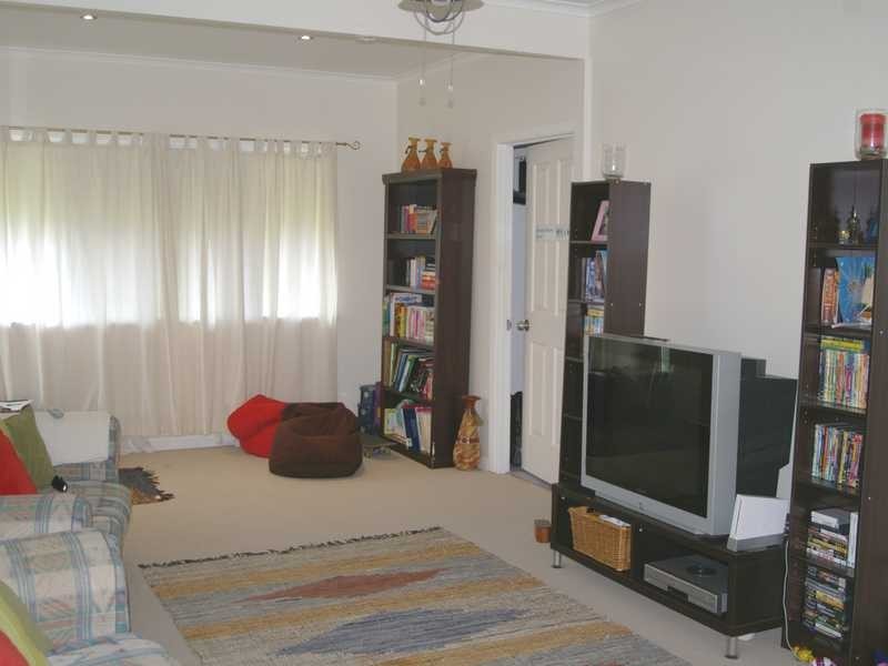 40 Alice Street, Silkstone QLD 4304