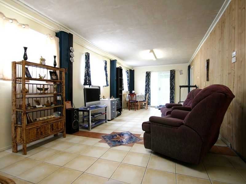 North Booval QLD 4304