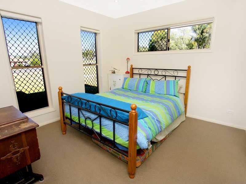 Pine Mountain QLD 4306