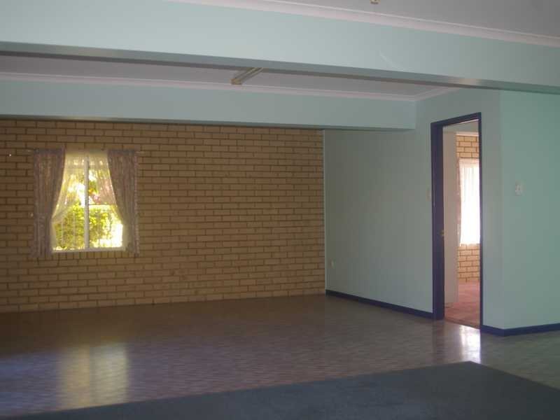 21 Marian Street, Booval QLD 4304