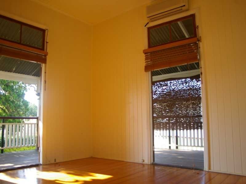 21 Pine Street, North Ipswich QLD 4305