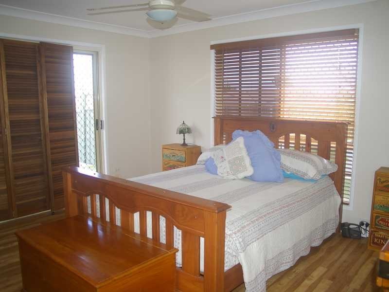 Flinders View QLD 4305