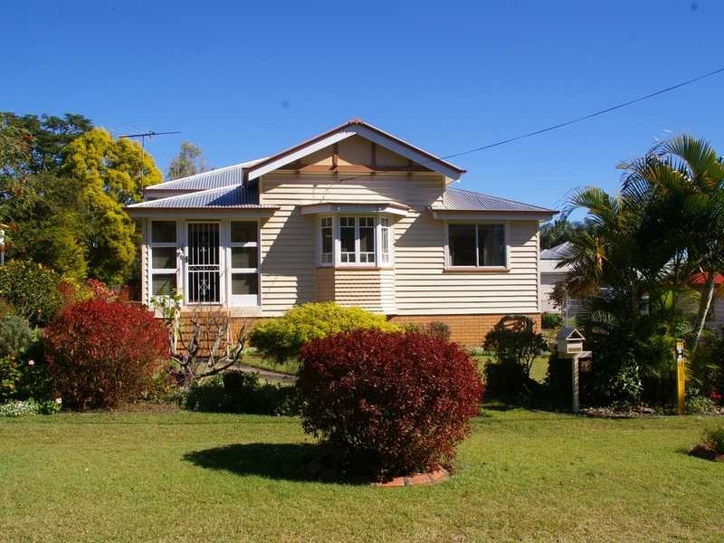 Silkstone QLD 4304