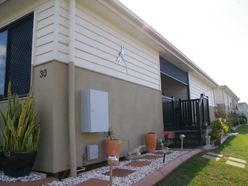 Villa 30/45 Sealy Street, Silkstone QLD 4304