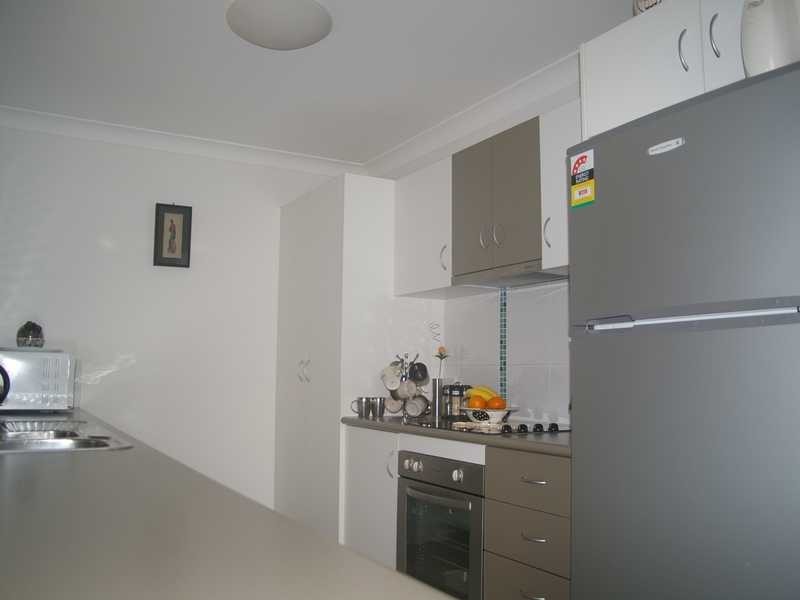 Villa 17/45 Sealy Street, Silkstone QLD 4304