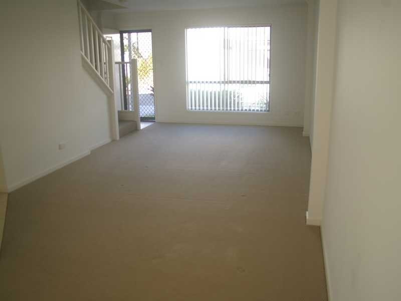 North Booval QLD 4304