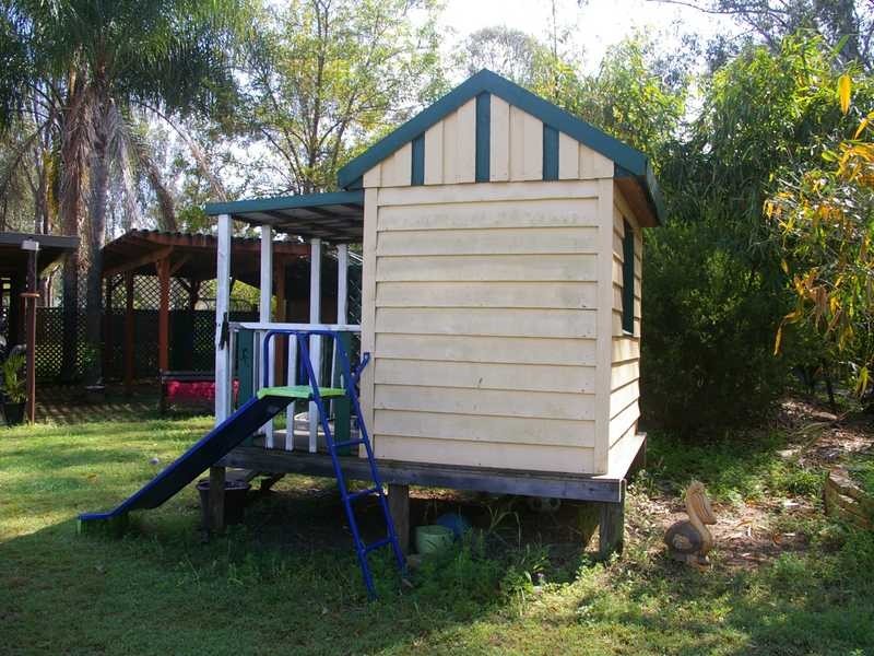 145 Adelong Ave, Thagoona QLD 4306