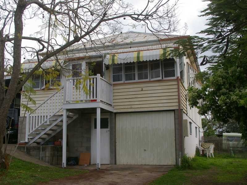 3 Harold Street, Bundamba QLD 4304