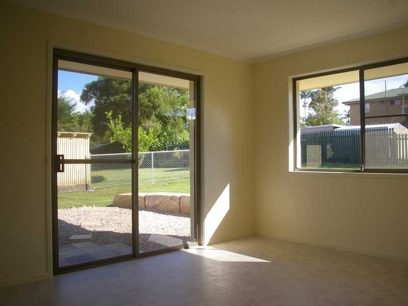 35 Cooinda Street, Eastern Heights QLD 4305