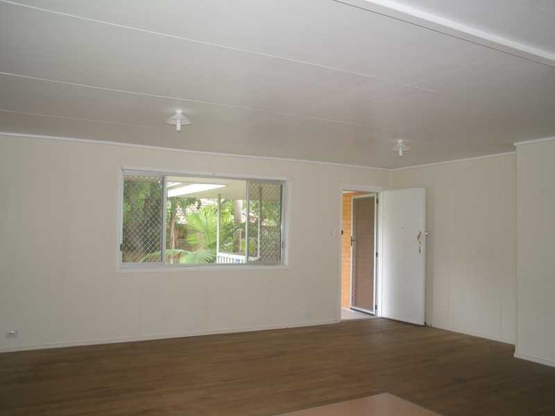 15 Brian Street, Riverview QLD 4303