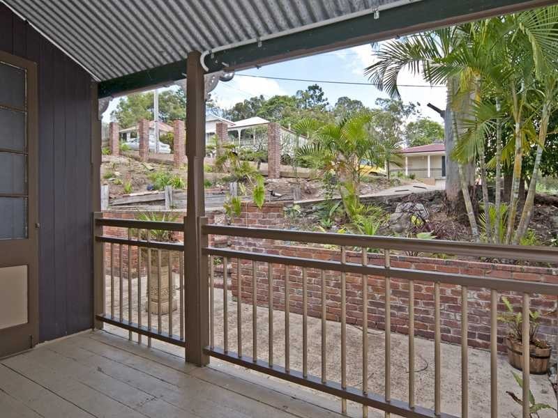 49 Rowland Tce, Coalfalls QLD 4305