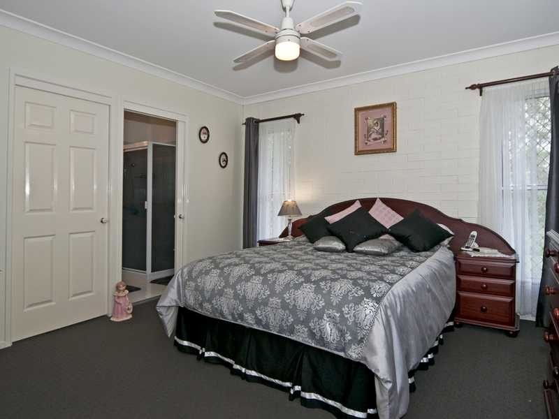Unit 2/22 Bognuda Street, Bundamba QLD 4304