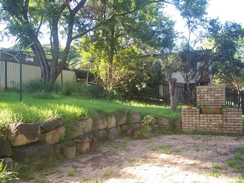 77 Jacaranda Street, East Ipswich QLD 4305