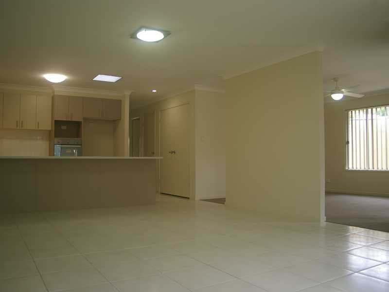 Unit 1 & 2 / 19 Ashfield Street, North Ipswich QLD 4305