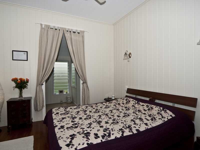 9 Lawrence Street, North Ipswich QLD 4305