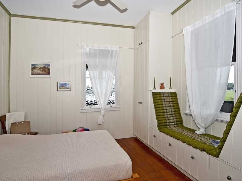 9 Lawrence Street, North Ipswich QLD 4305