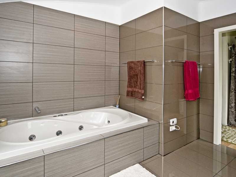 9 Lawrence Street, North Ipswich QLD 4305