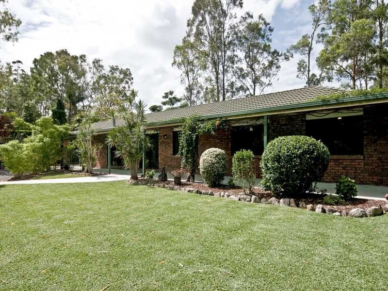 39 Elaine Street, Karalee QLD 4306