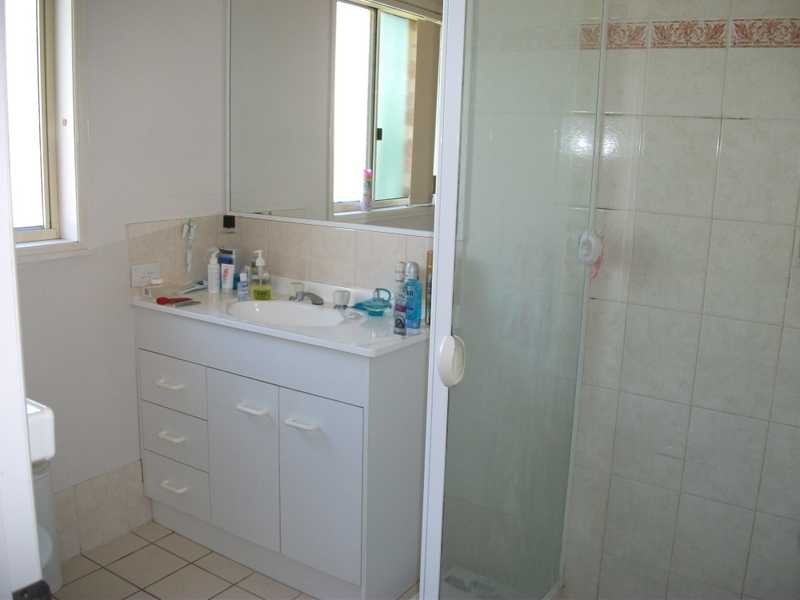 18 Rangeview Drive, Flinders View QLD 4305