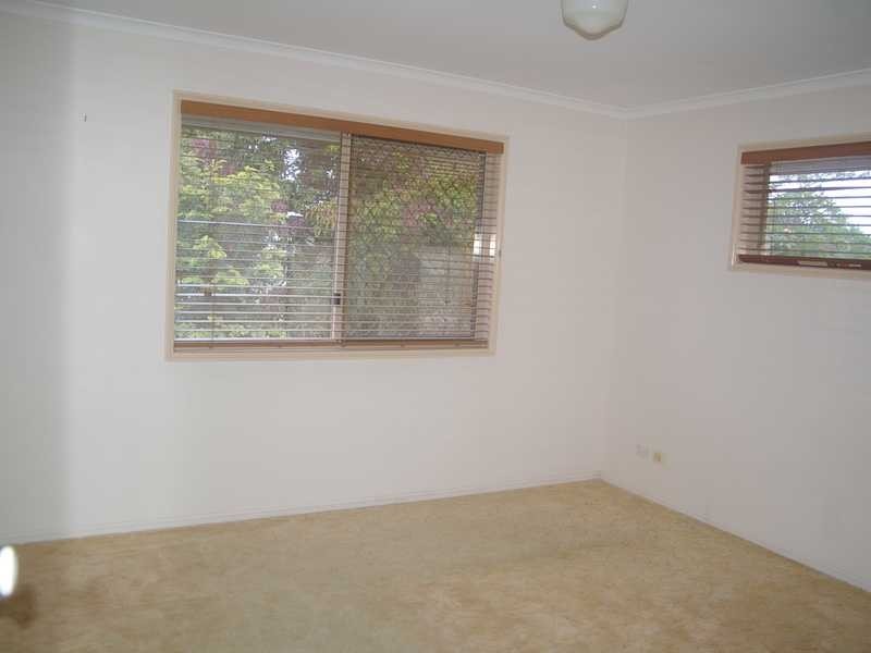 Booval QLD 4304