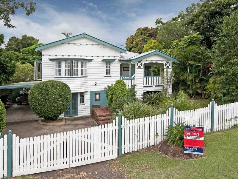 1 Bird Street, Bundamba QLD 4304