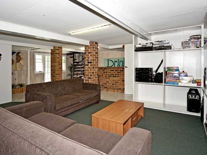 1 Bird Street, Bundamba QLD 4304