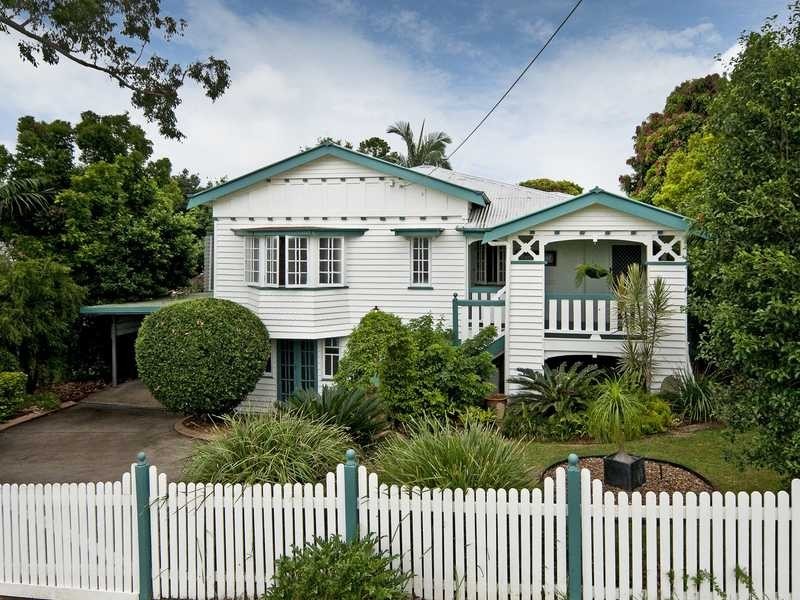 1 Bird Street, Bundamba QLD 4304