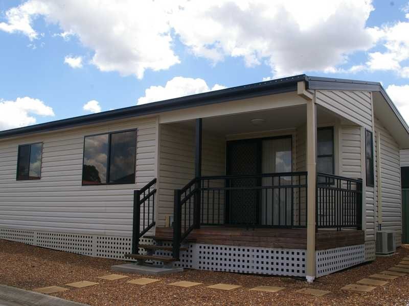 Unit 33/213 Brisbane Terrace, Goodna QLD 4300