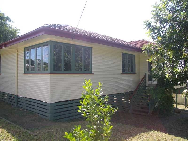 17 Wills Street, Leichhardt QLD 4305