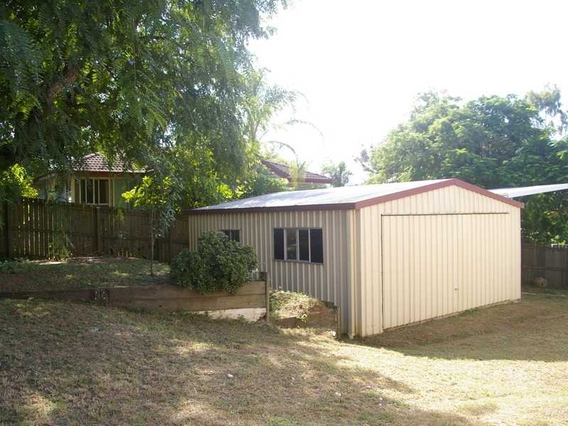 17 Wills Street, Leichhardt QLD 4305