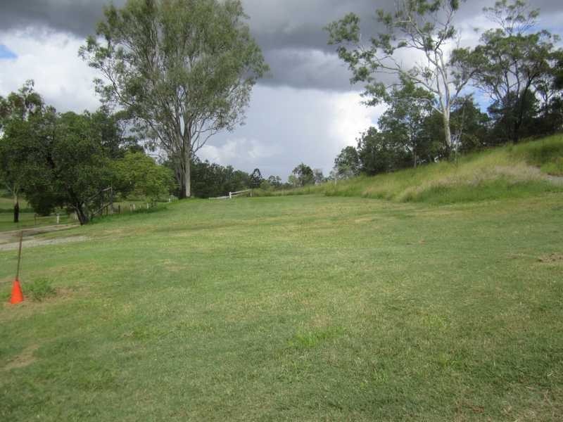 Pine Mountain QLD 4306