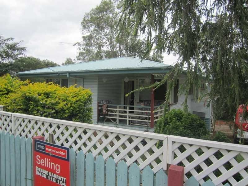34 Aspinall Street, Leichhardt QLD 4305