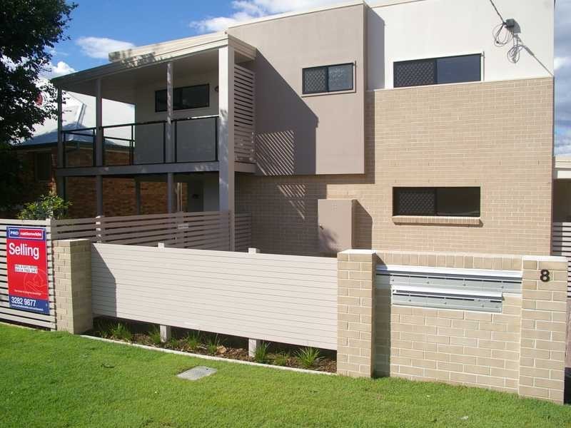 Unit 1-6/8 Macquarie Street, Booval QLD 4304