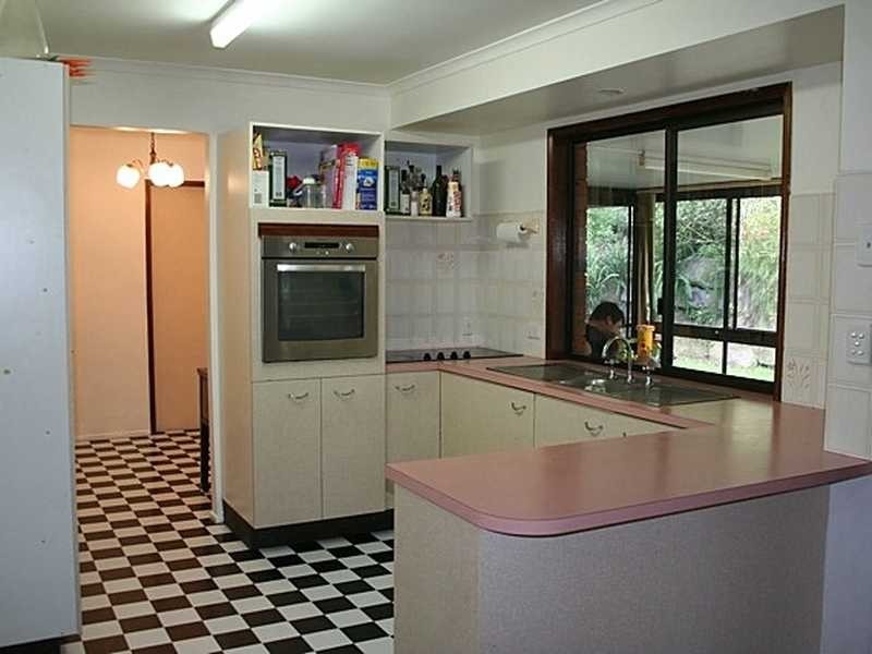 9 Kingfisher Court, Bundamba QLD 4304