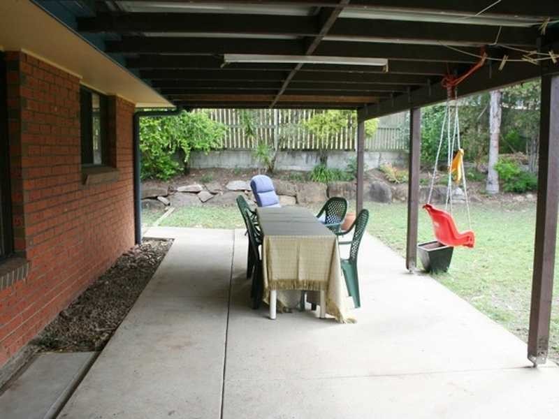 9 Kingfisher Court, Bundamba QLD 4304