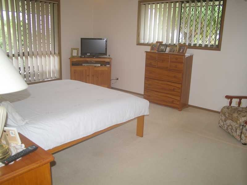 2 Amor Court, Yamanto QLD 4305