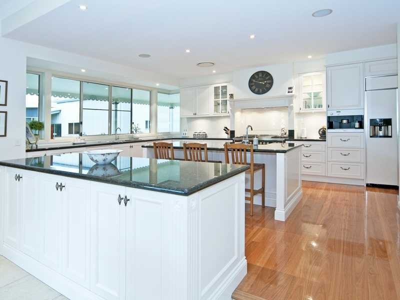 14 President Circuit, Karalee QLD 4306