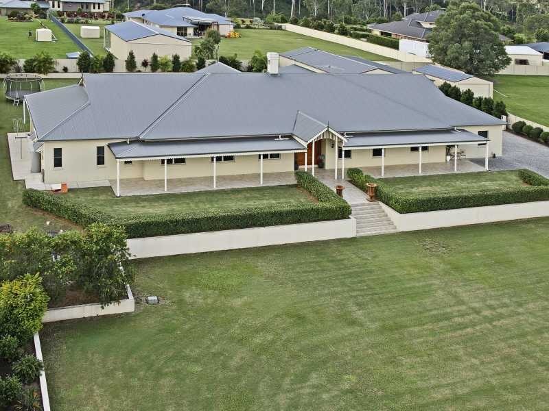 14 President Circuit, Karalee QLD 4306