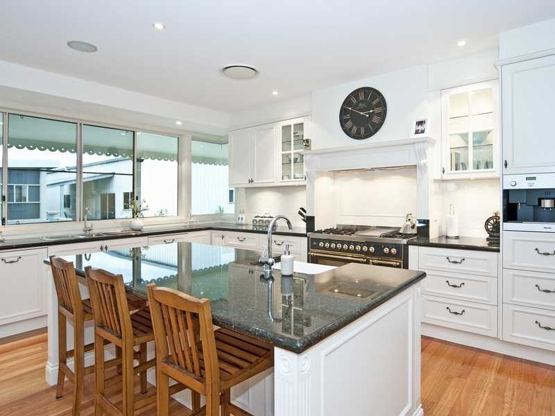 14 President Circuit, Karalee QLD 4306