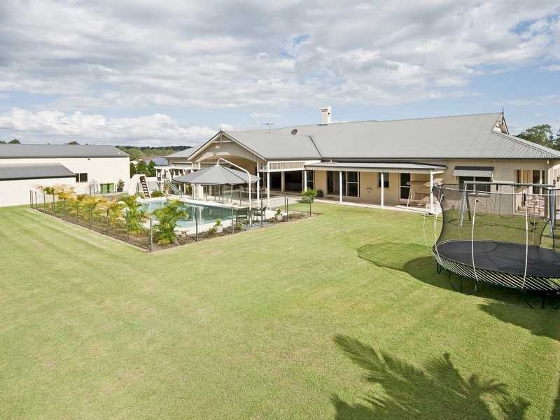 14 President Circuit, Karalee QLD 4306